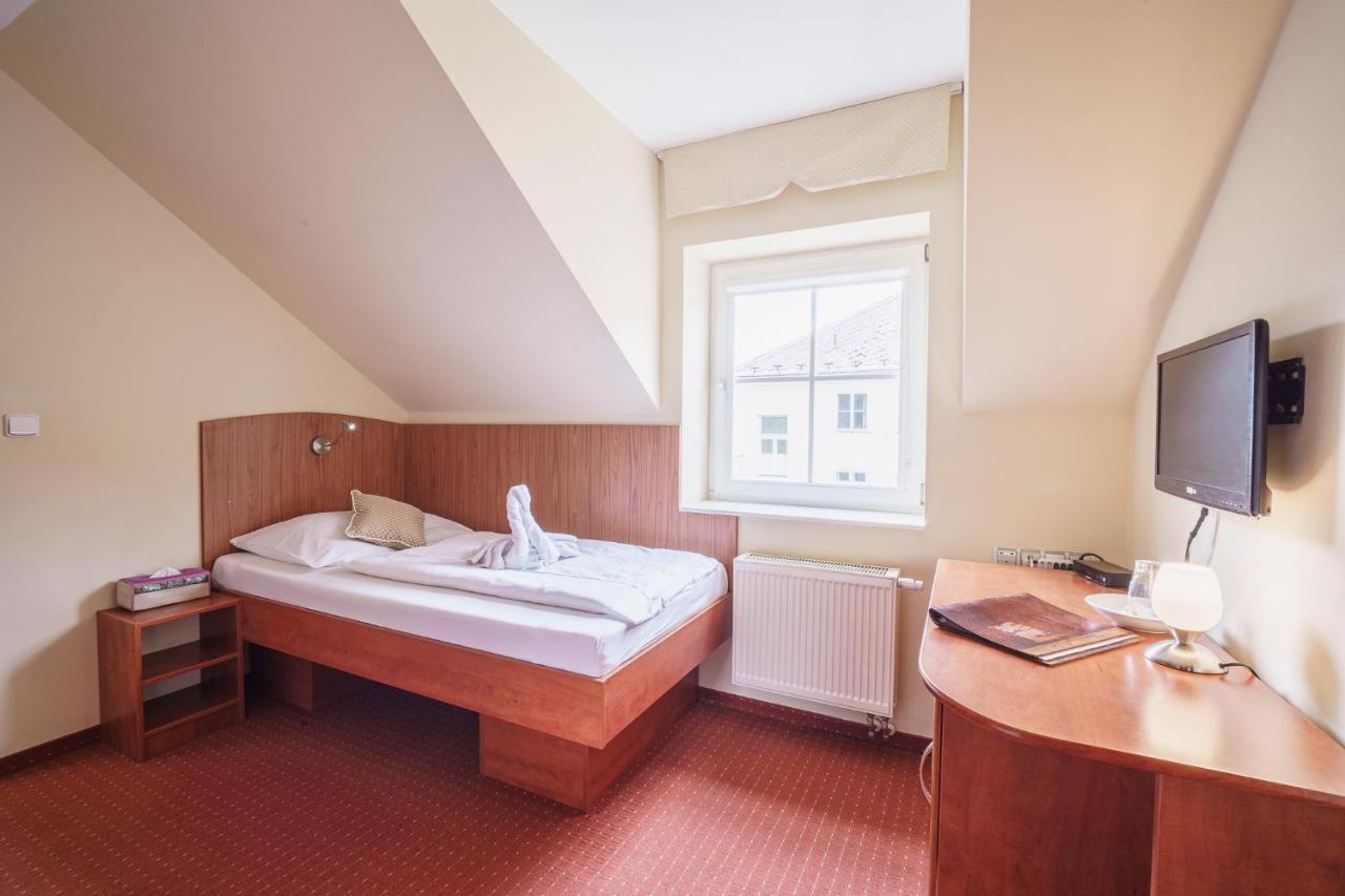 Francis Spa Hotel Františkovy Lázně Zewnętrze zdjęcie