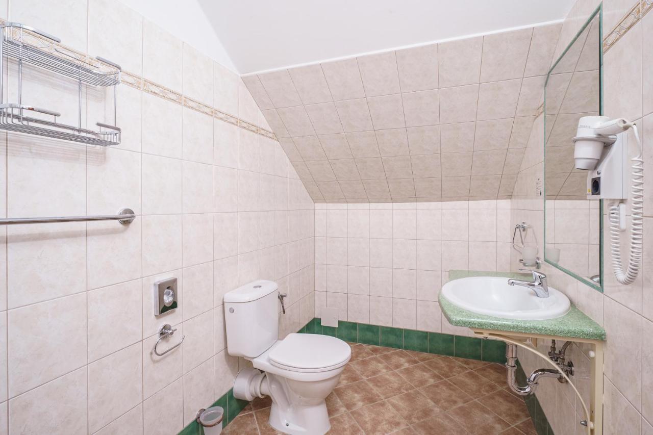 Francis Spa Hotel Františkovy Lázně Zewnętrze zdjęcie